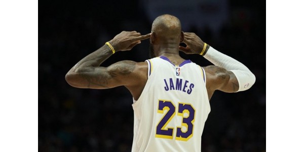 LeBron James posee una comprensión única y profunda del baloncesto LeBron James posee una comprensión única y profunda del baloncesto
